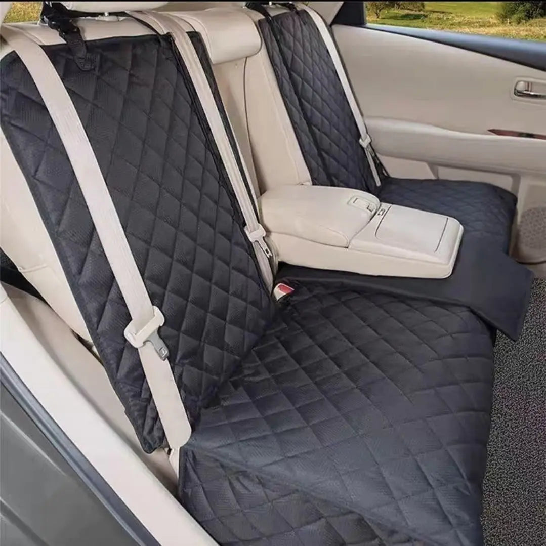 Pootr – CleanDrive Honden Autostoelhoes | “Geen vuile autostoelen meer — in 30 seconden beschermd”